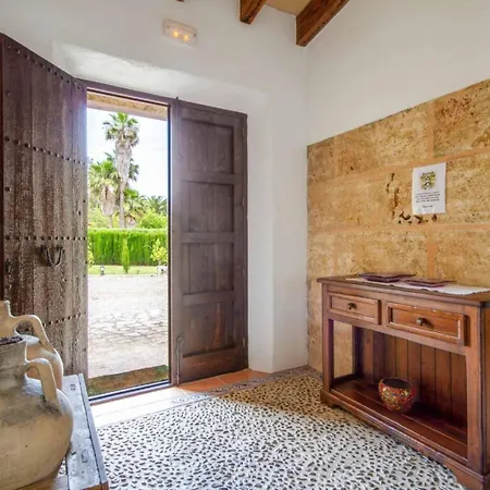 Holiday home Ferienvilla Roig By Interhome